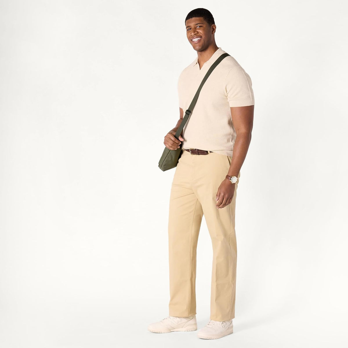 Amazon Essentials Men's Relaxed-Fit Cotton Chino Pant with Stretch Fabric