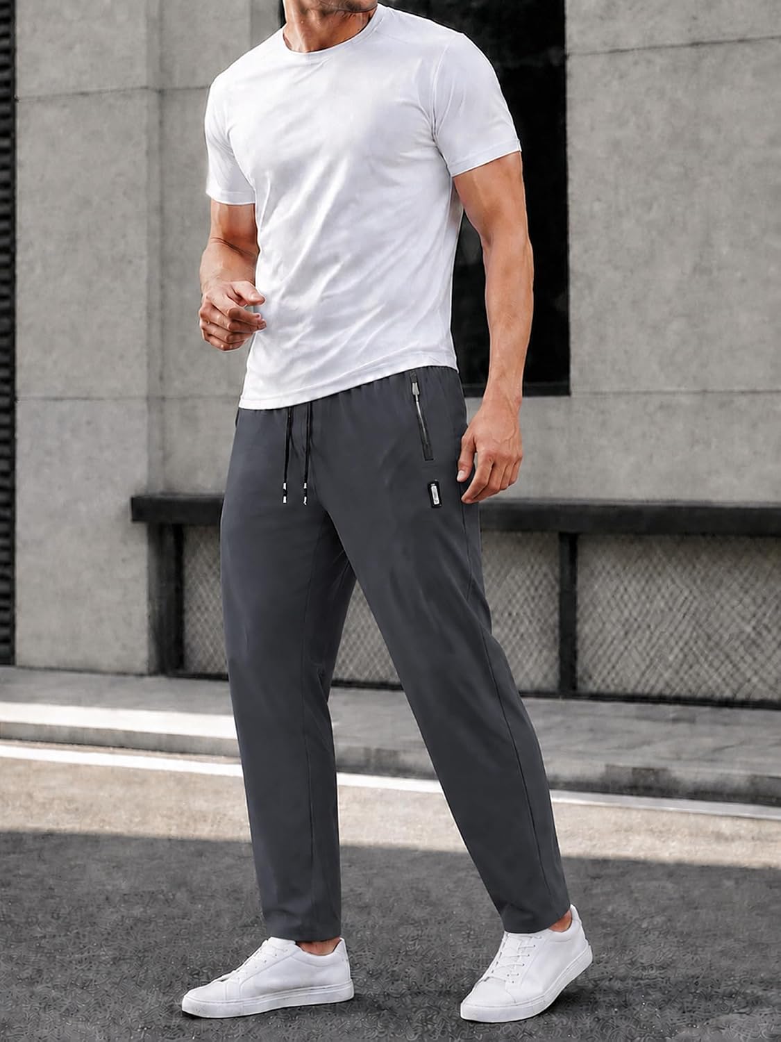 Men's Athletic Pants Lightweight Sweatpants Zipper Pockets