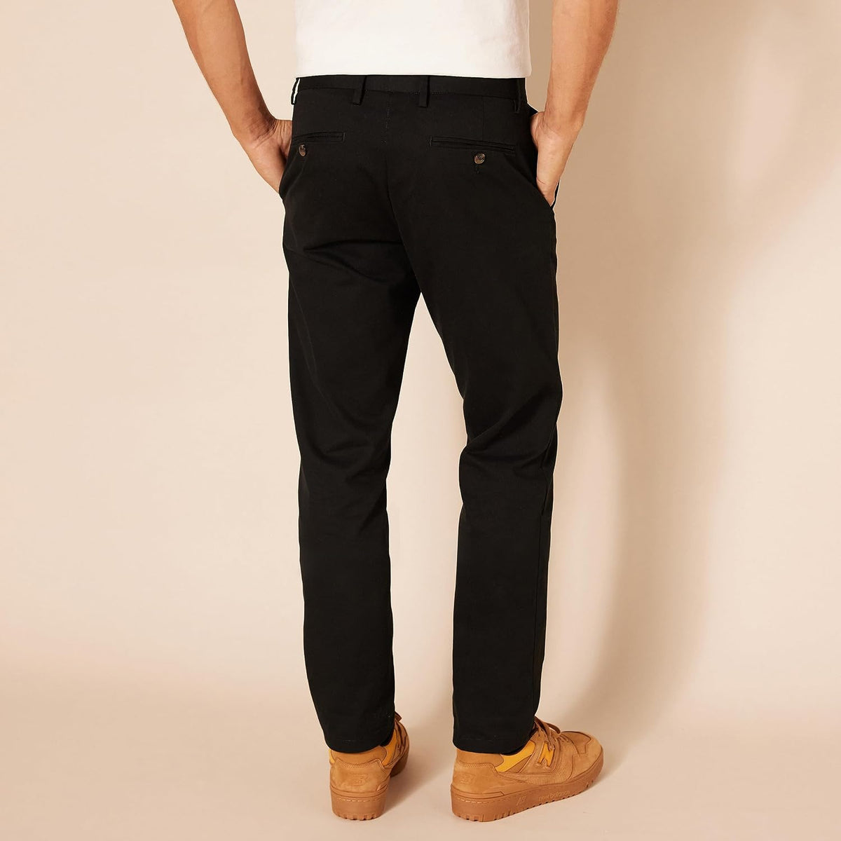 Amazon Essentials Men's Slim-Fit Wrinkle-Resistant Flat-Front Chino Pant