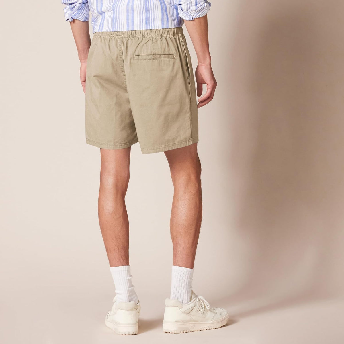Amazon Essentials Men's 6" Inseam Regular Fit Drawstring Shorts with Elastic Waist and Pockets