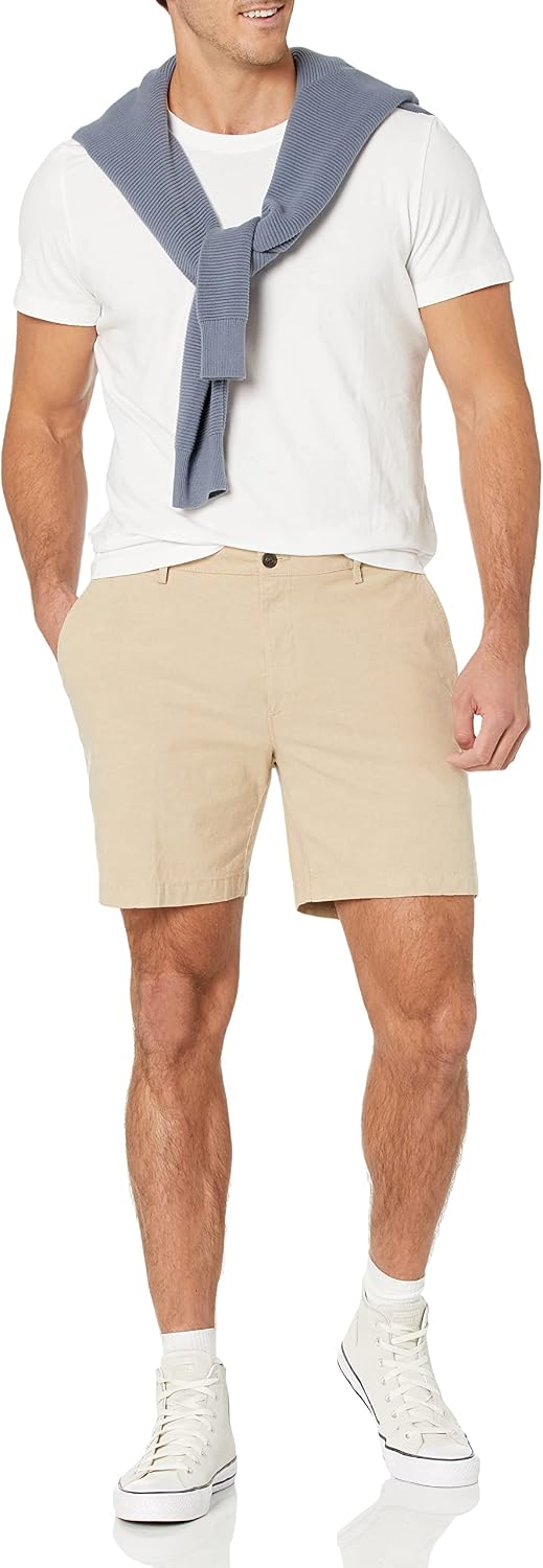 Amazon Essentials Men's Slim-Fit 7" Lightweight Comfort Stretch Oxford Shorts with Tapered Leg for Casual Wear