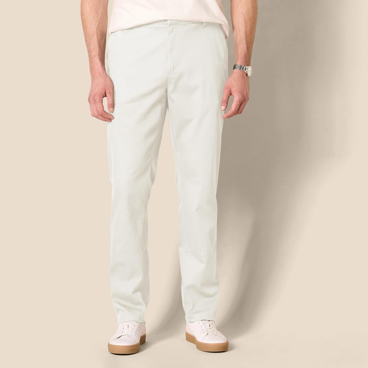 Amazon Essentials Men's Slim-Fit Wrinkle-Resistant Flat-Front Stretch Chino Pant