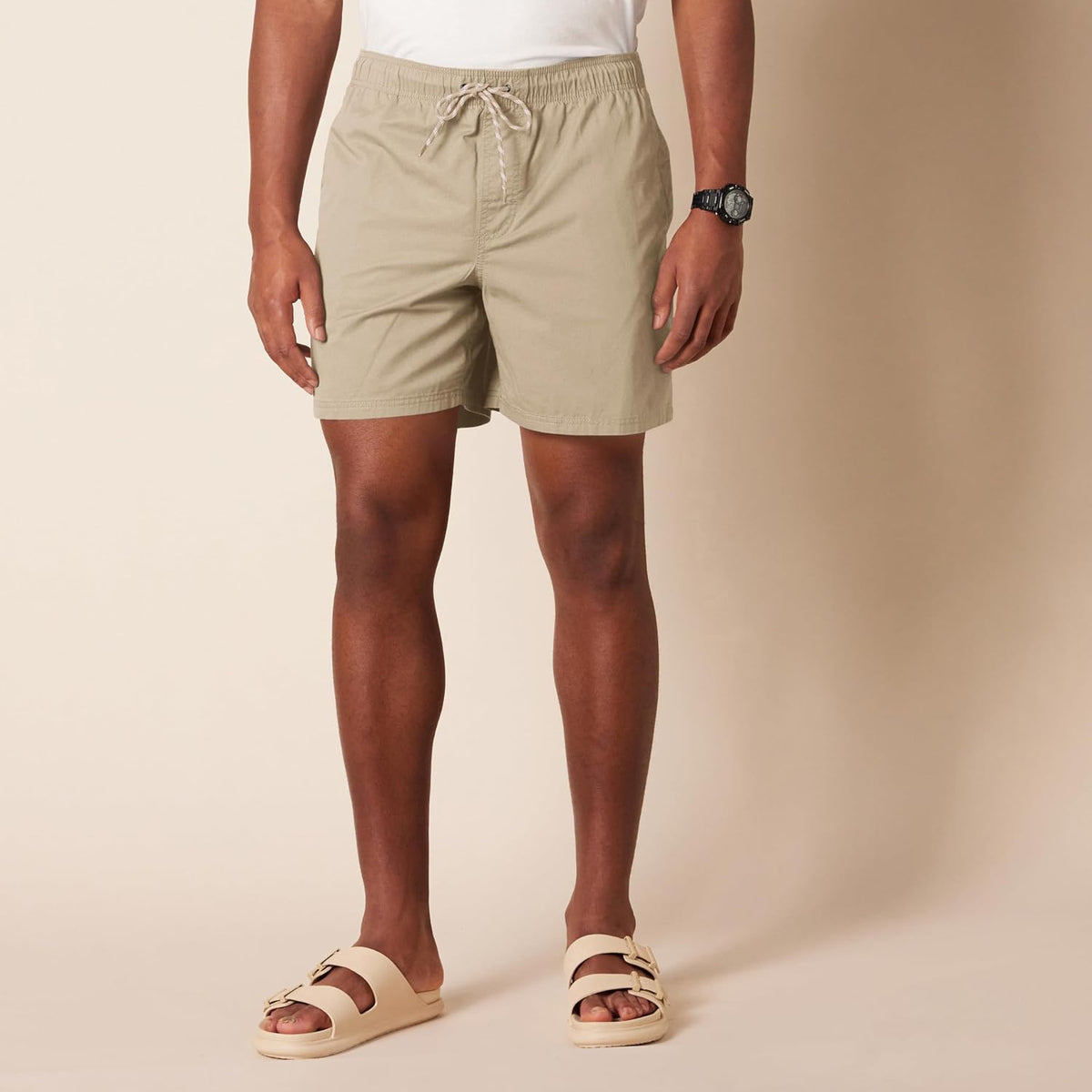 Amazon Essentials Men's 6" Inseam Regular Fit Drawstring Shorts with Elastic Waist and Pockets