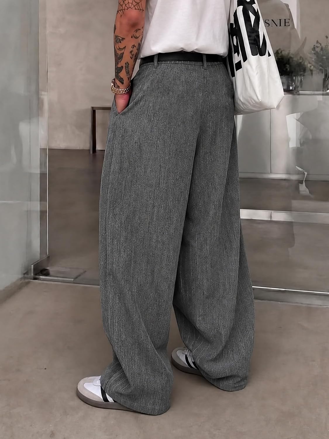 Men's Wide Leg Pinstripe Dress Pants, Relaxed Fit Elastic Waist Smart Casual Suit Trousers, Office Commuter Slacks