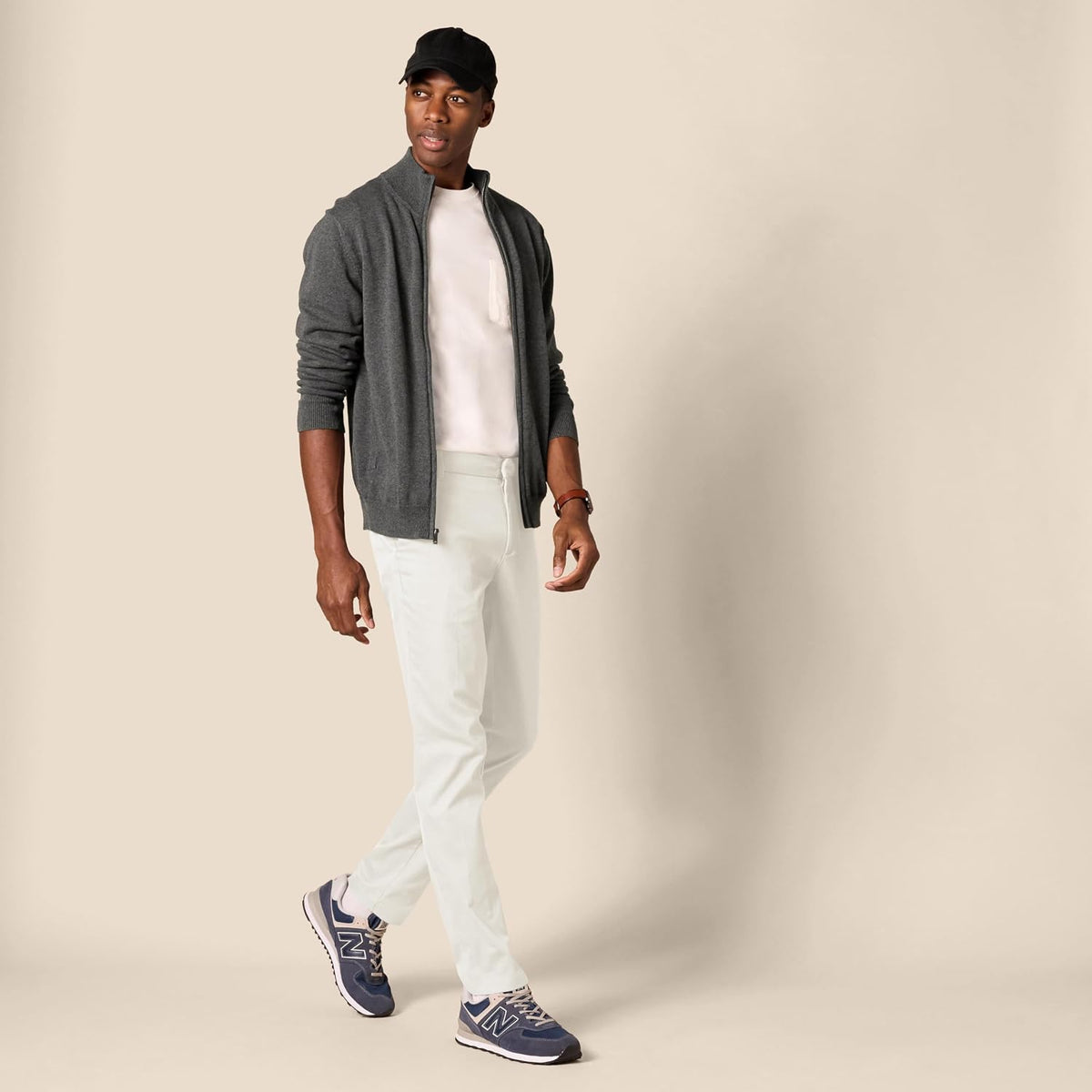 Amazon Essentials Men's Slim-Fit Wrinkle-Resistant Flat-Front Stretch Chino Pant