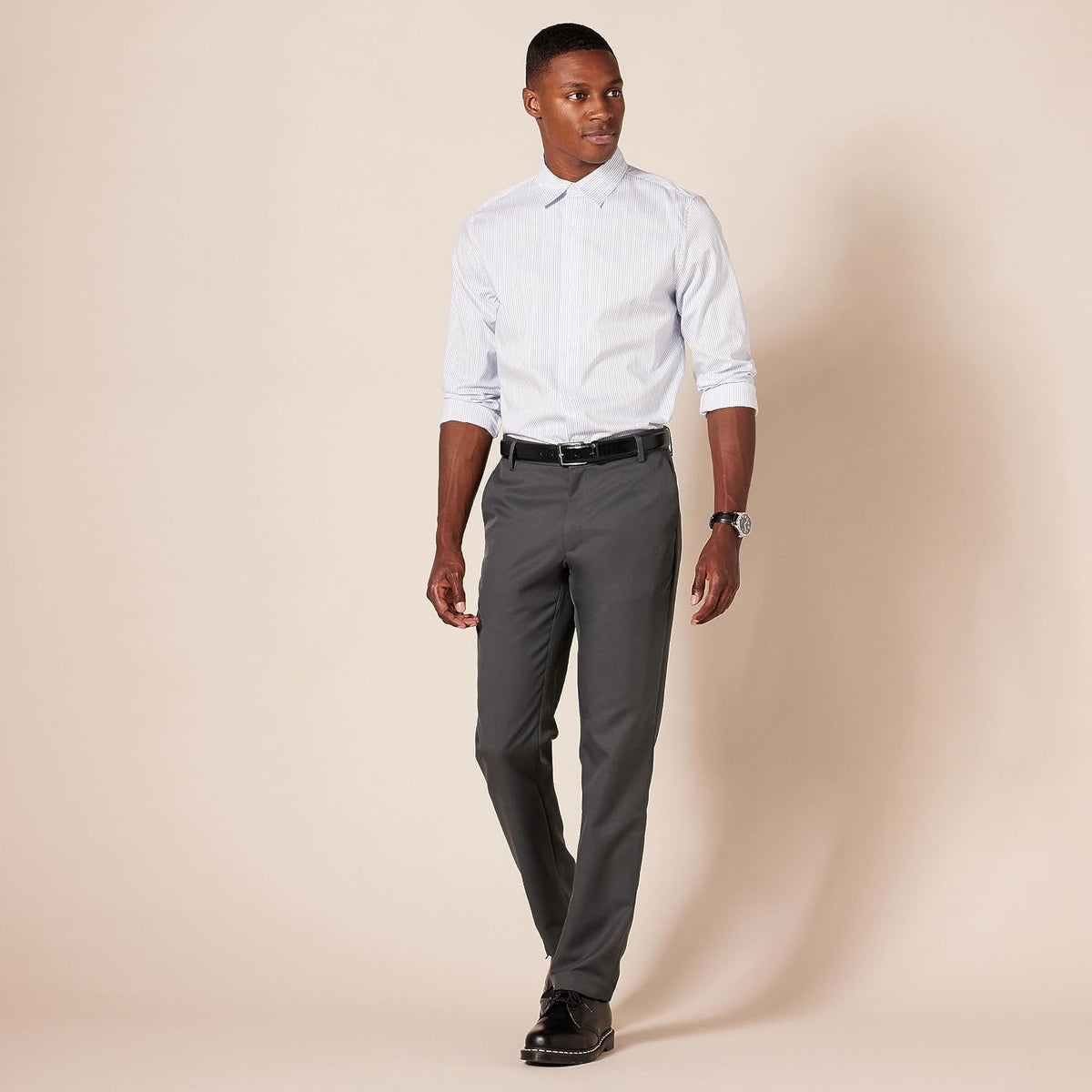 Amazon Essentials Men's Slim-Fit Flat-Front Dress Pants, Straight Leg, Polyester, Stone