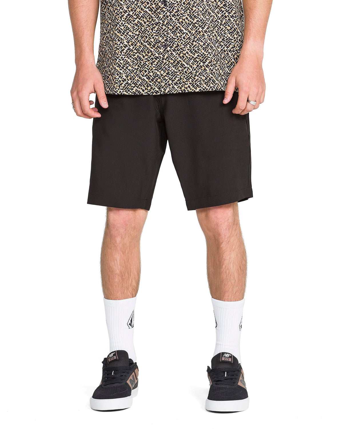 Volcom Men's Kerosene 21" Hybrid Chino Shorts Quick-Dry Stretch Fabric